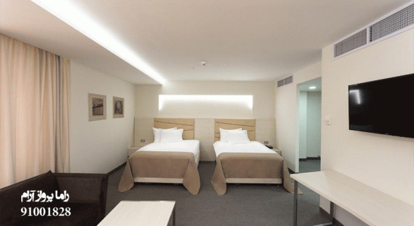President-Hotel-by-1