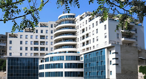 ساختمان-اصلی-هتل